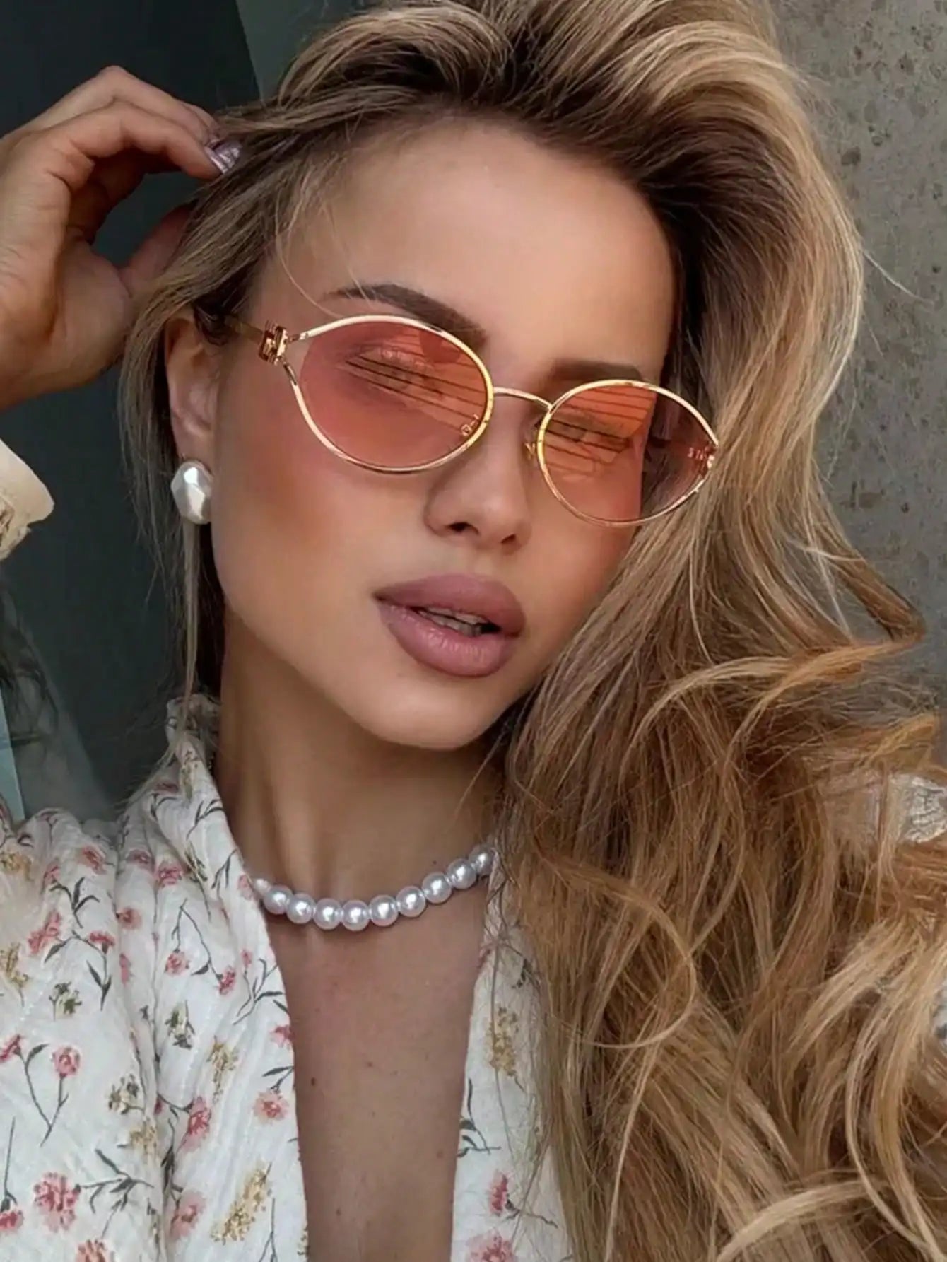 1pc Fashionable And Exquisite Hollow Oval Women's Fashion Glasses, Exquisite And Elegant, Suitable For Wearing In Various Occasions