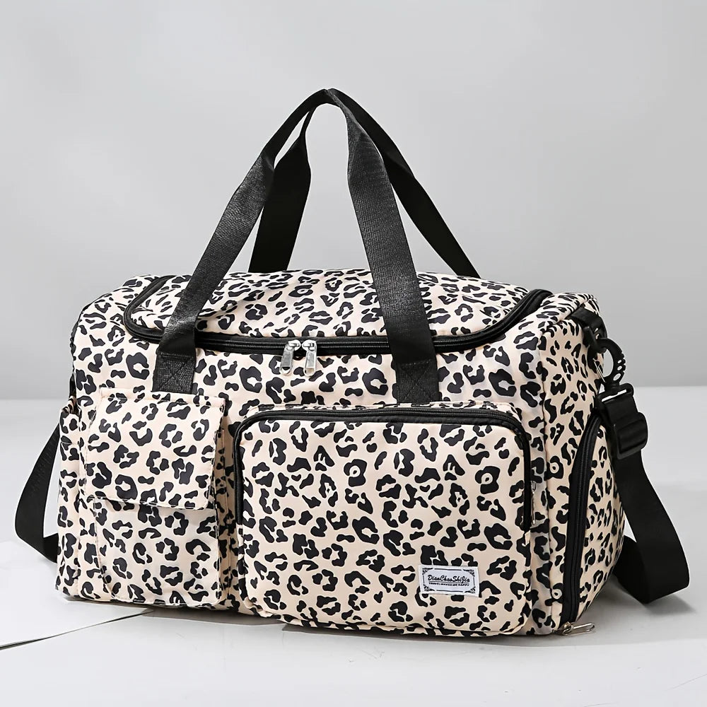 Large-Capacity Leopard Print Travel Duffel Bag – Features multiple compartments, a dedicated shoe compartment, and a spacious design suitable for overnight trips or carry-on use. A durable nylon casual sports/gym bag for wo