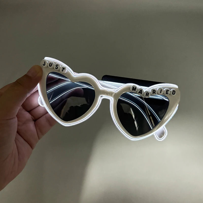 Glowing Just Married Glasses LED Heart Sunglasses Romantic Eyewear for Wedding Couple Lovers Bridal Party